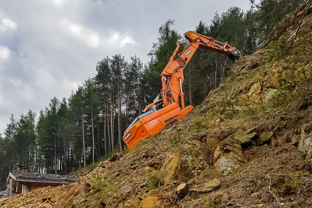 Tiefbau Hofer Baggerarbeiten Eisacktal Südtirol Aushub